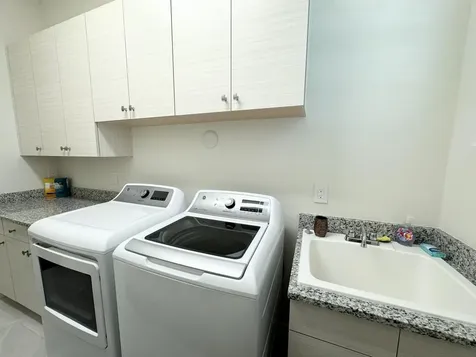 2848 Gin Berry Way West Palm Beach FL 33401