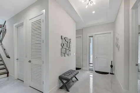 2848 Gin Berry Way West Palm Beach FL 33401