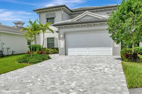 2848 Gin Berry Way West Palm Beach FL 33401