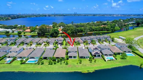 2848 Gin Berry Way West Palm Beach FL 33401
