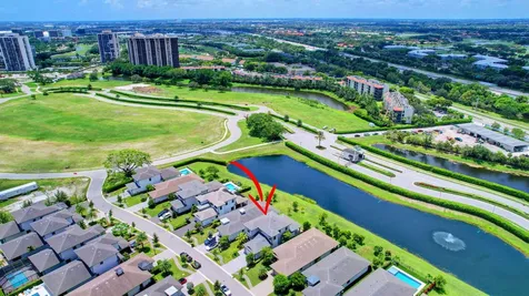 2848 Gin Berry Way West Palm Beach FL 33401