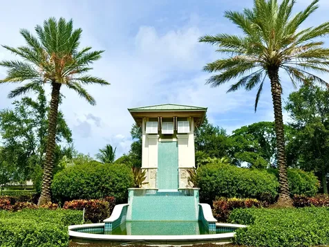 2848 Gin Berry Way West Palm Beach FL 33401