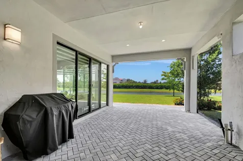 2848 Gin Berry Way West Palm Beach FL 33401