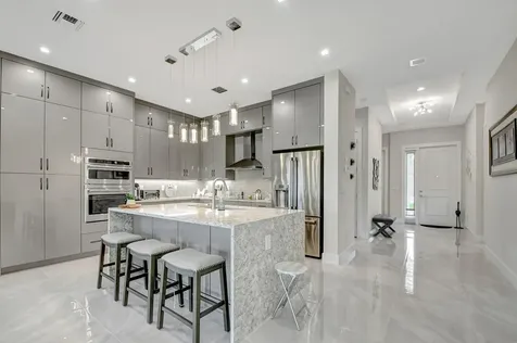 2848 Gin Berry Way West Palm Beach FL 33401