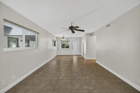 2151 Ne 42 Nd Court Lighthouse Point FL 33064