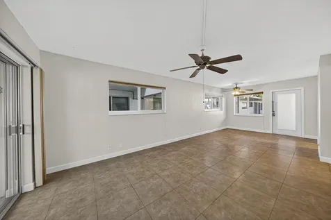 2151 Ne 42 Nd Court Lighthouse Point FL 33064