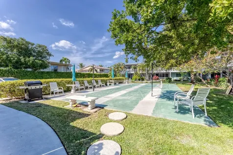 2151 Ne 42 Nd Court Lighthouse Point FL 33064