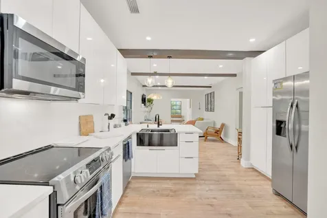 727 S Fernwood Drive West Palm Beach FL 33405
