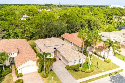 7233 Maidstone Drive Port Saint Lucie FL 34986