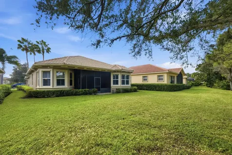 7233 Maidstone Drive Port Saint Lucie FL 34986