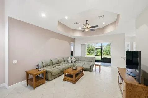 7233 Maidstone Drive Port Saint Lucie FL 34986