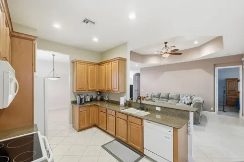 7233 Maidstone Drive Port Saint Lucie FL 34986