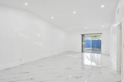 4736 Nw 5th Avenue Deerfield Beach FL 33064