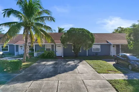 4736 Nw 5th Avenue Deerfield Beach FL 33064