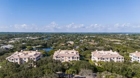 601 N Swim Club Drive Indian River Shores FL 32963
