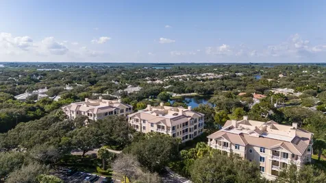 601 N Swim Club Drive Indian River Shores FL 32963