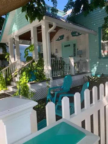 110 S Palmway Lake Worth Beach FL 33460