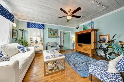110 S Palmway Lake Worth Beach FL 33460