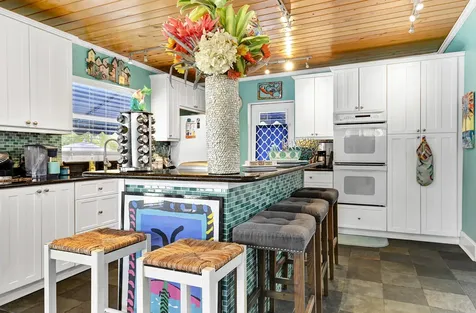 110 S Palmway Lake Worth Beach FL 33460