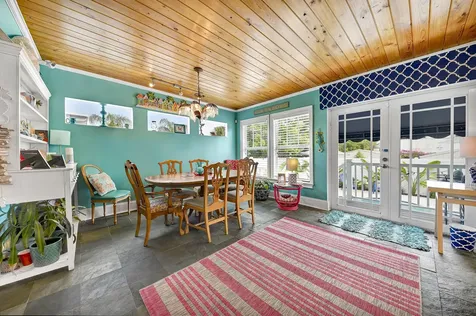110 S Palmway Lake Worth Beach FL 33460