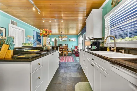 110 S Palmway Lake Worth Beach FL 33460