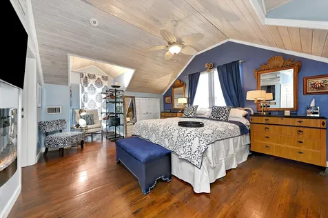 110 S Palmway Lake Worth Beach FL 33460
