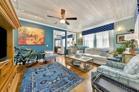 110 S Palmway Lake Worth Beach FL 33460