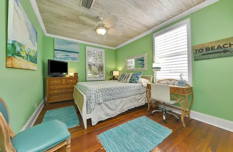 110 S Palmway Lake Worth Beach FL 33460