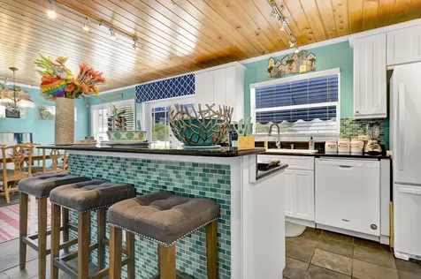110 S Palmway Lake Worth Beach FL 33460