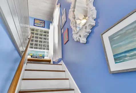110 S Palmway Lake Worth Beach FL 33460