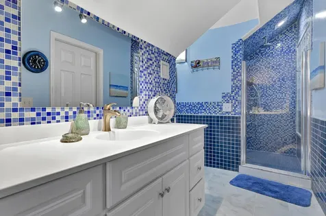 110 S Palmway Lake Worth Beach FL 33460