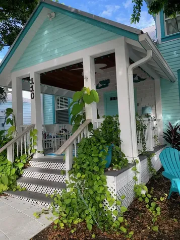 110 S Palmway Lake Worth Beach FL 33460