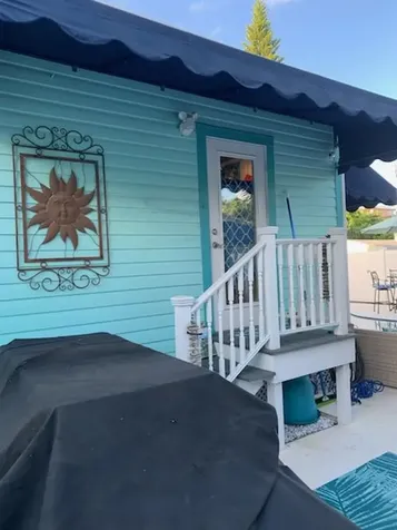 110 S Palmway Lake Worth Beach FL 33460