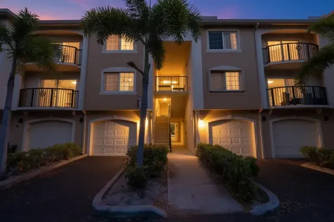 400 Crestwood Court Royal Palm Beach FL 33411