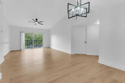 400 Crestwood Court Royal Palm Beach FL 33411
