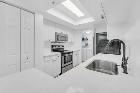 400 Crestwood Court Royal Palm Beach FL 33411