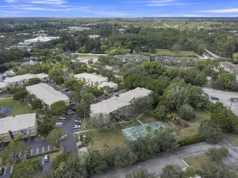 400 Crestwood Court Royal Palm Beach FL 33411