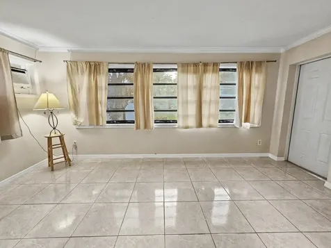 2363 2nd Place Vero Beach FL 32962