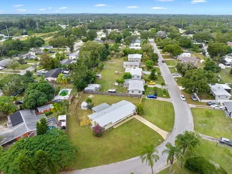2363 2nd Place Vero Beach FL 32962