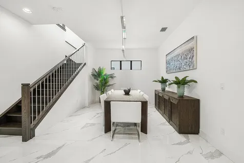 13689 Artisan Circle Palm Beach Gardens FL 33418