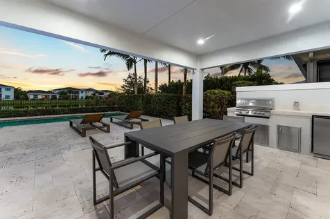 13689 Artisan Circle Palm Beach Gardens FL 33418
