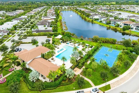 13689 Artisan Circle Palm Beach Gardens FL 33418