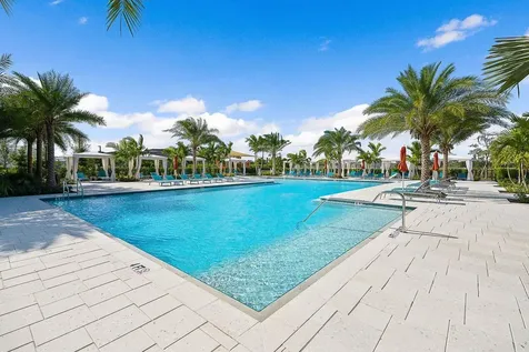 13689 Artisan Circle Palm Beach Gardens FL 33418