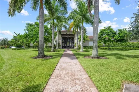 13689 Artisan Circle Palm Beach Gardens FL 33418