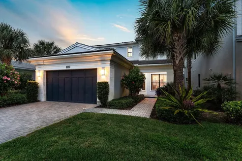 13689 Artisan Circle Palm Beach Gardens FL 33418