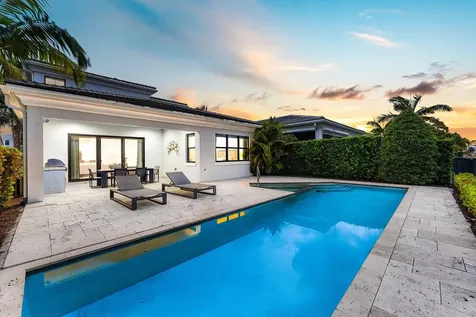 13689 Artisan Circle Palm Beach Gardens FL 33418