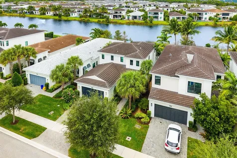 13689 Artisan Circle Palm Beach Gardens FL 33418
