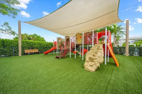 13689 Artisan Circle Palm Beach Gardens FL 33418
