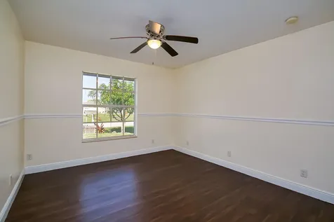 1234 Sw Asturia Avenue Port Saint Lucie FL 34953