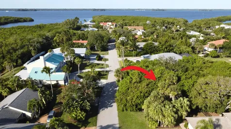 2160 Seminole Shores Lane Vero Beach FL 32963